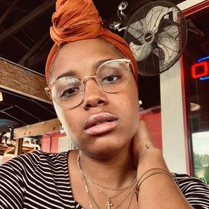 Meet your Posher, Yohandra